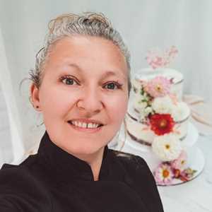 Blandine, un créateur de desserts à Creil